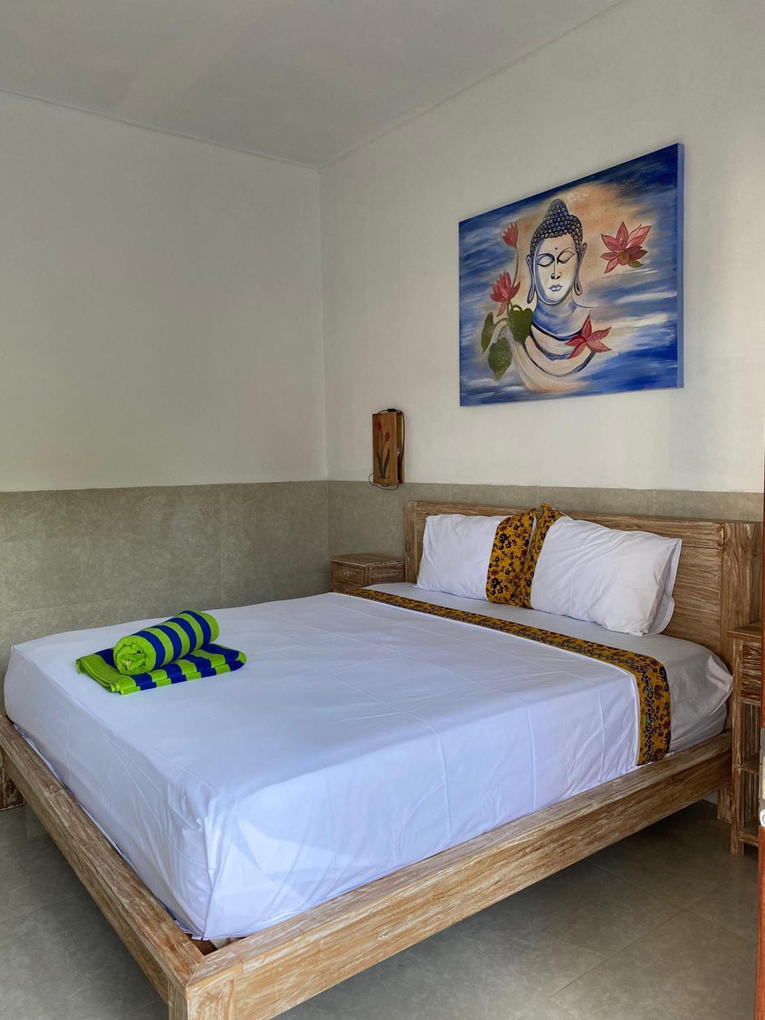 Coconut Beach Bungalows & Warung 2 Αμέντ Εξωτερικό φωτογραφία