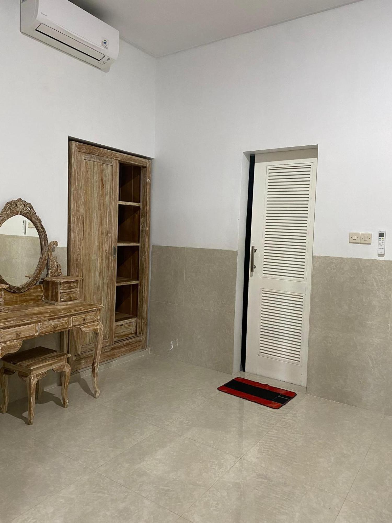 Coconut Beach Bungalows & Warung 2 Αμέντ Εξωτερικό φωτογραφία